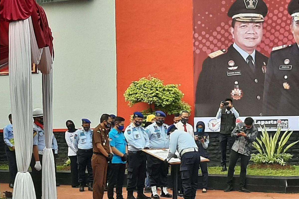 Kemenkumham musnahkan narkoba dan HP hasil razia di lapas