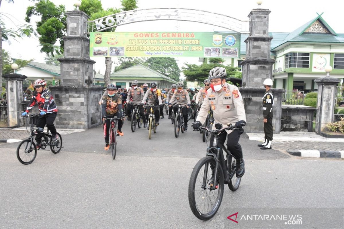 Keseruan Gowes Gembira Sinergitas kampanyekan hidup sehat tanpa narkoba