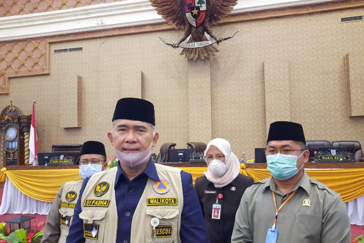 Kawasan Tugu Keris Jambi sudah meriah, 