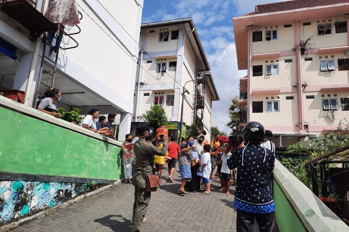 Warga tidak pakai masker di tempat umum terancam sanksi denda