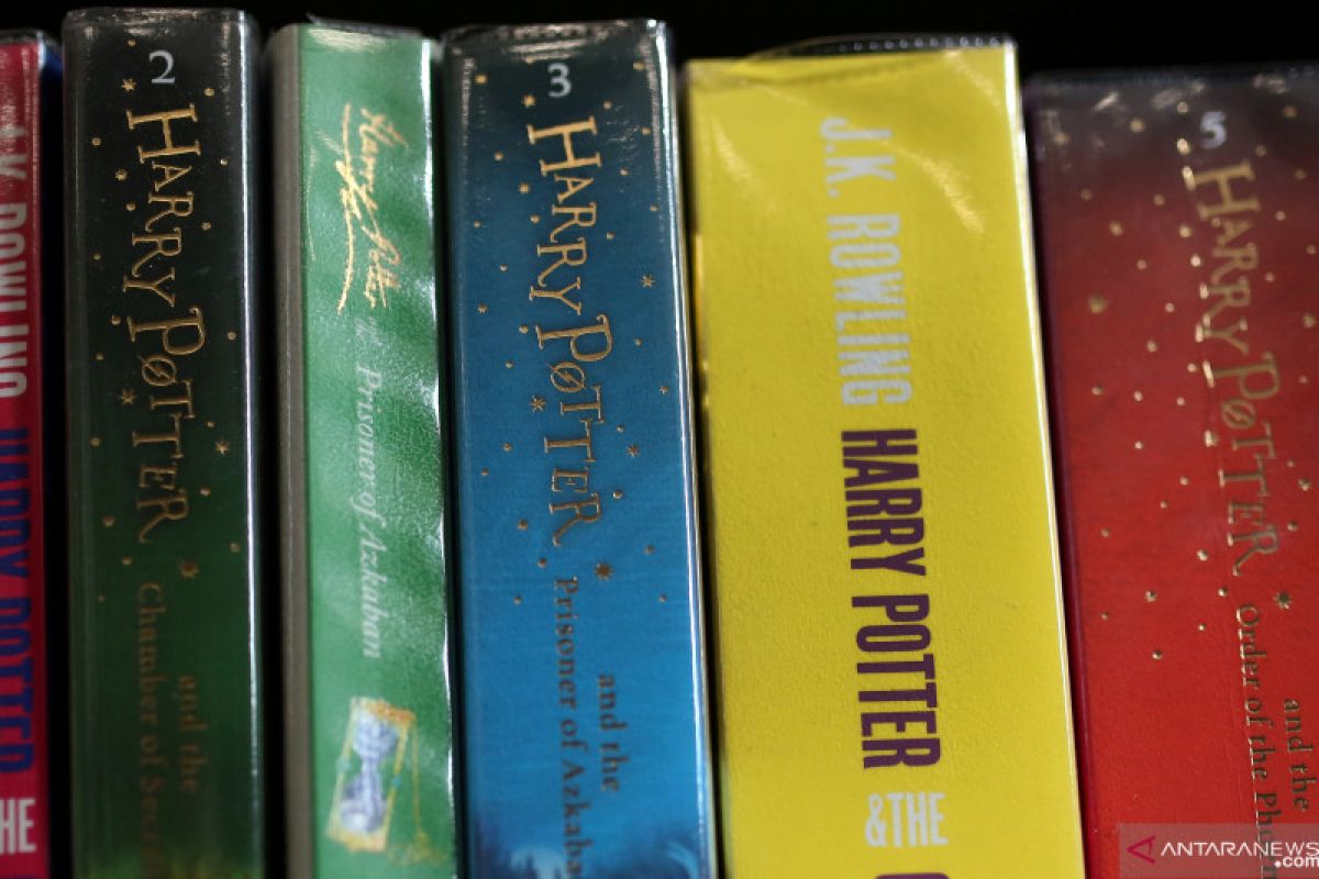 Alasan penggemar Harry Potter hapus link ke situs JK Rowling