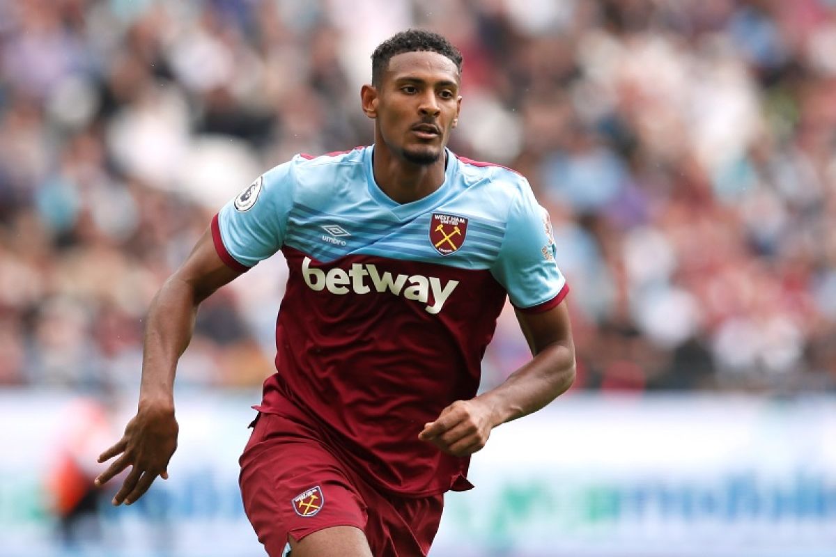 FIFA selidiki transfer kepindahan Sebastian Haller dari Frankfurt ke West Ham