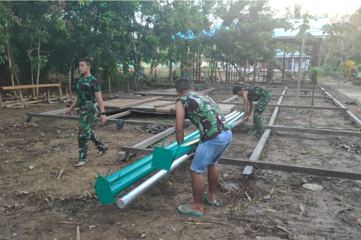 Satgas TMMD bangun sembilan unit PJU solar cell di Desa Beringin Rayo