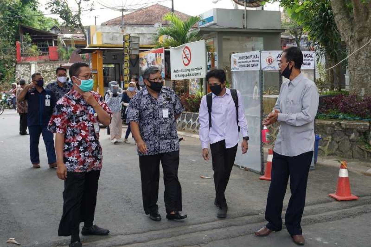 Peserta UTBK di Untidar Magelang wajib kenakan pelindung muka