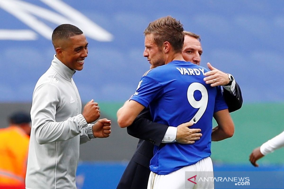 Penyerang Jamie Vardy sabet sepatu emas musim 2019/2020