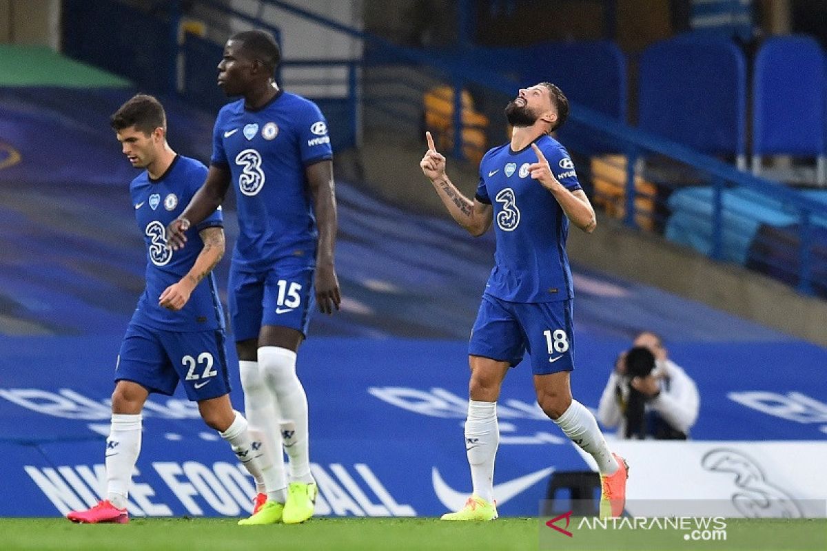 Chelsea amankan kembali posisi empat besar setelah lumat Watford 3-0