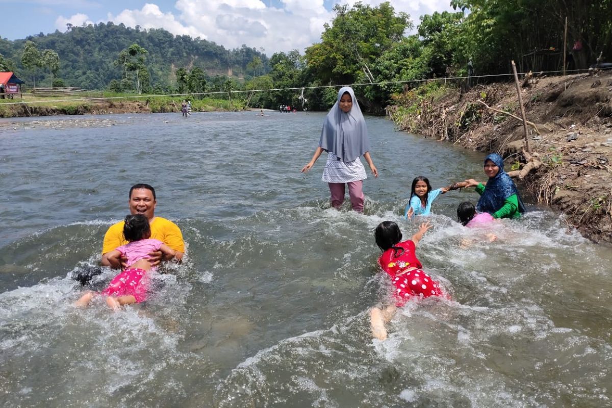 Krueng Sijuek di pedalaman Aceh Timur jadi objek wisata baru selama COVID-19