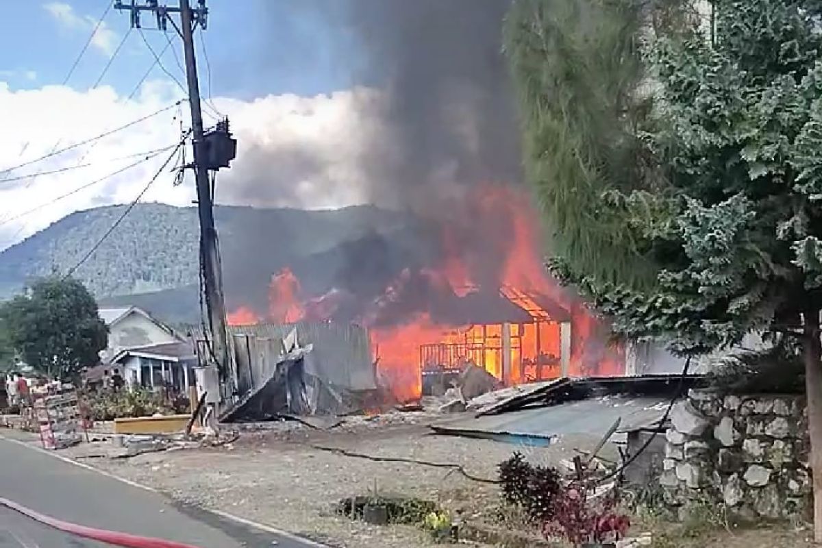 Kebakaran hanguskan empat rumah di Aceh Tengah