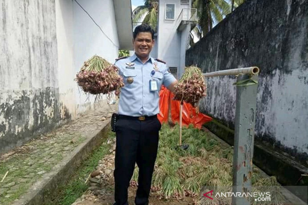 Rutan Enrekang latih warga binaan agar mandiri