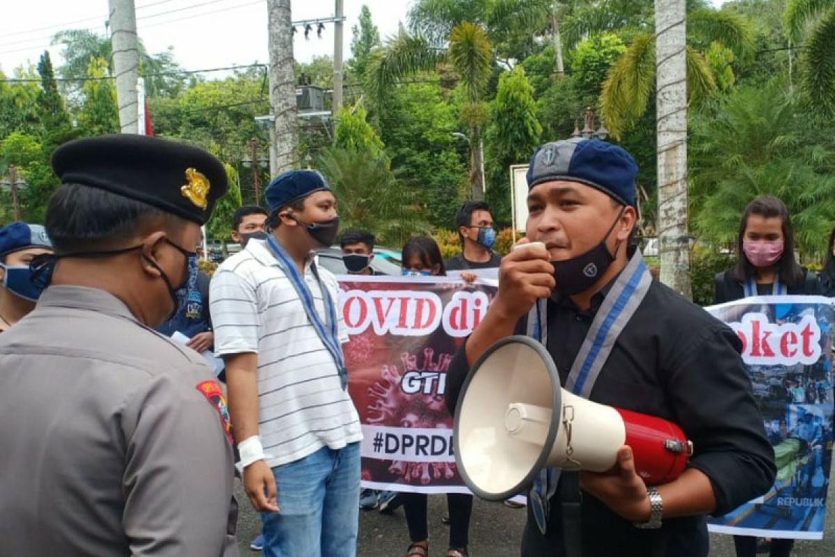 Kasus COVID-19 meningkat di Pematangsiantar, GMKI minta tempat umum ditutup