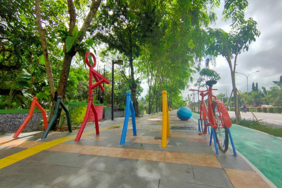 Pemkot Pontianak sedang mengkaji pembangunan taman khusus sepeda