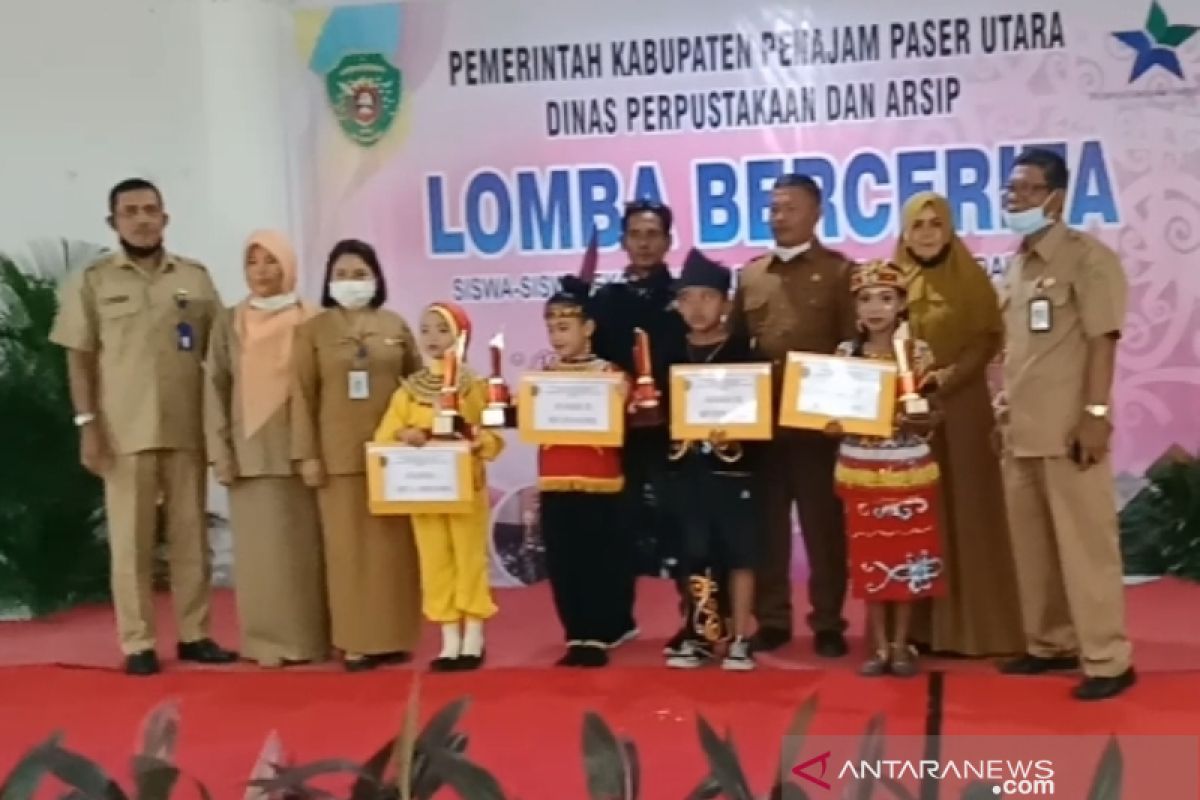 Dispusip Penajam tumbuhkembangkan minat baca melalui lomba bercerita