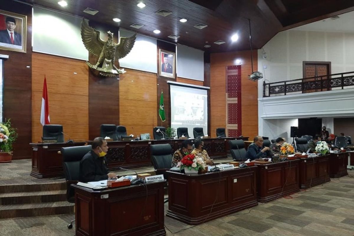 DPRD Sumbar gelar diskusi pulihkan ekonomi Sumbar dampak pandemi