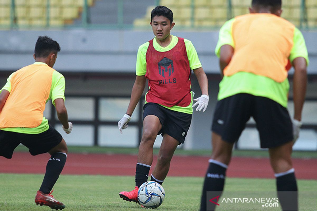 Pelatih Bima: pemain timnas U-16 didenda jika makan sembarangan