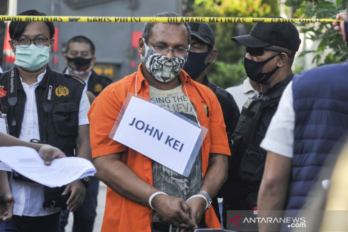 Polisi hadirkan John Kei dalam rekonstruksi di rumahnya