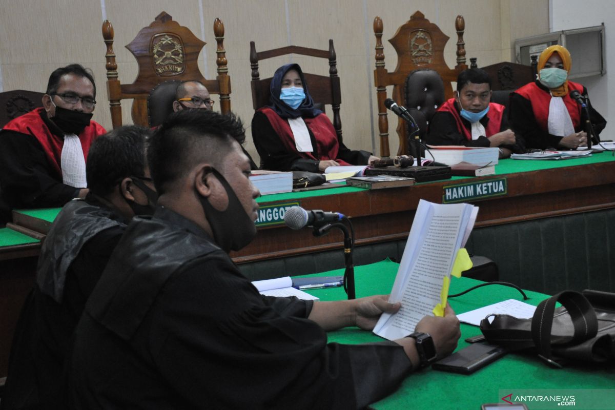13 hakim dan 25 pegawai di Pengadilan Negeri Medan positif COVID-19