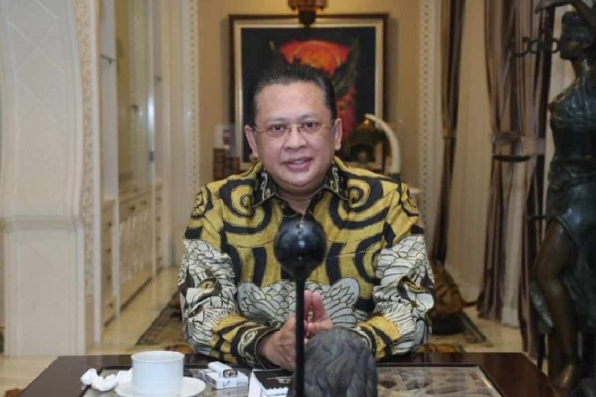 Ketua MPR minta Pemda evaluasi PSBB dan Normal Baru