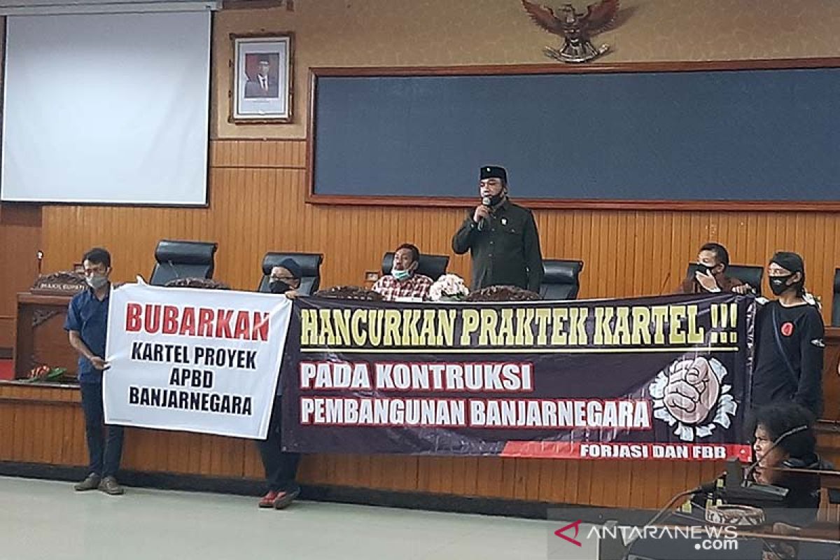 Forjasi tuntut DPRD Kabupaten Banjarnegara usut dugaan monopoli proyek APBD