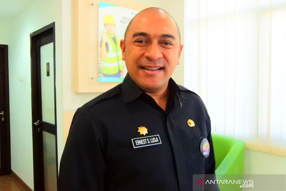 Dokter positif COVID-19, Pemkot Kupang tutup puskesmas