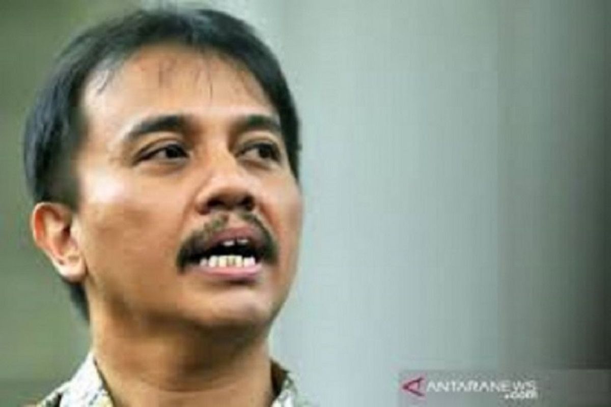 Roy Suryo ke Polda Metro terkait meme Candi Borobudur