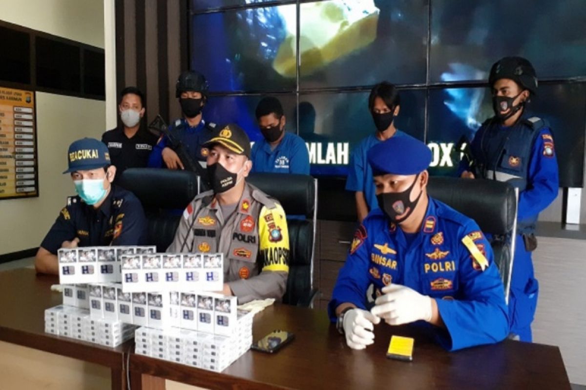 Polisi gagalkan penyelundupan 24 ribu bungkus rokok ilegal di Karimun