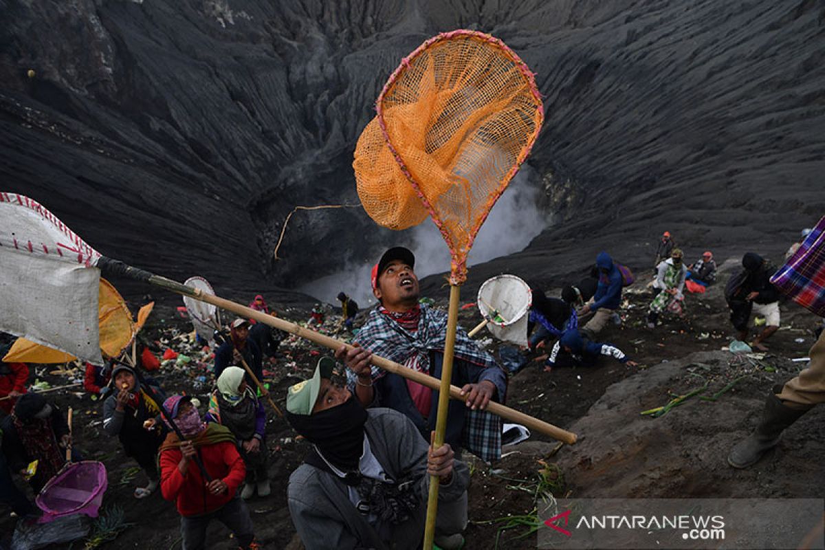 Perayaan Yadnya Kasada, kawasan Bromo ditutup 24-26 Juni