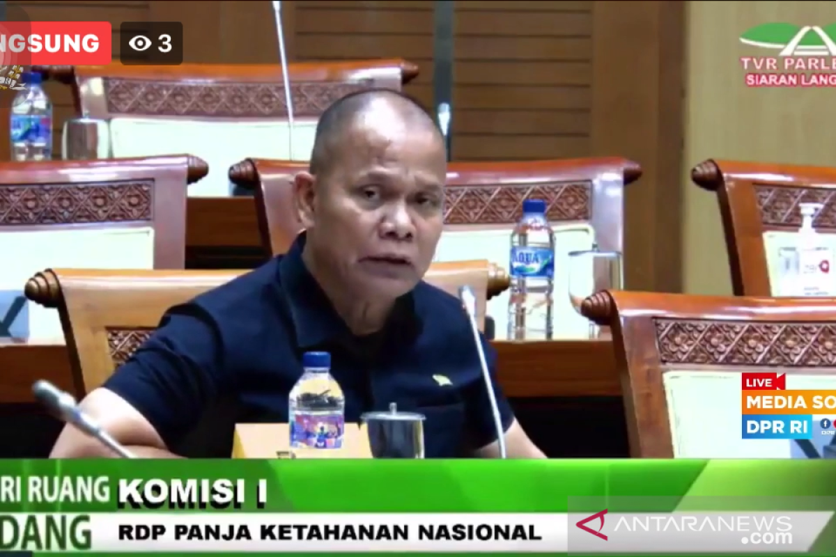 Anggota DPR Sturman Panjaitan  ingin prajurit TNI mendapat insentif yang wajar