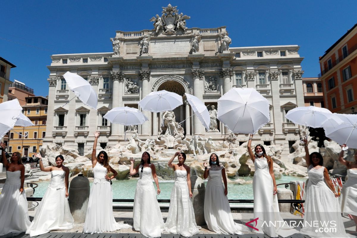 Italia larang masuk wisatawan 13 negara terkait COVID-19