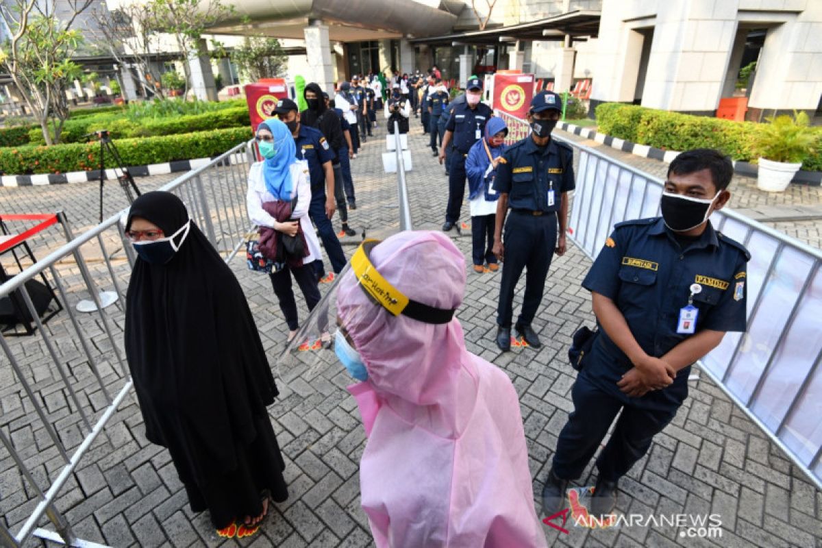 Empat pegawai di Kantor Wali Kota Jakbar positif COVID-19