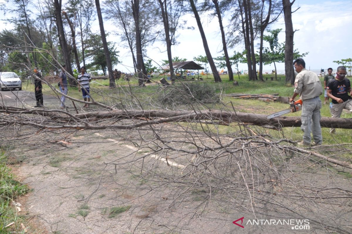 BMKG Tanjungpandan Belitung ingatkan nelayan untuk waspada gelombang tinggi