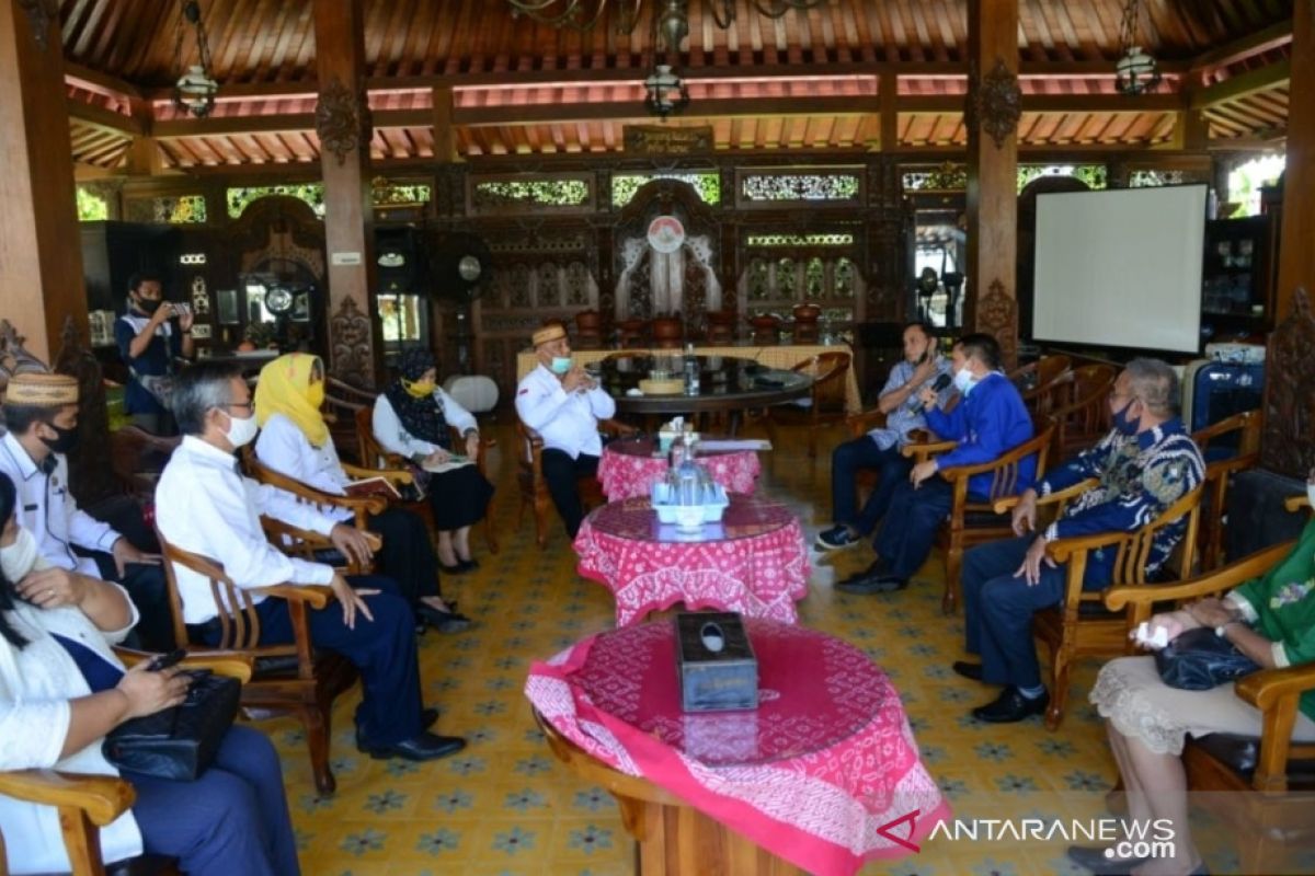 Pergakri minta Pemprov Gorontalo tambah kuota guru agama Kristen