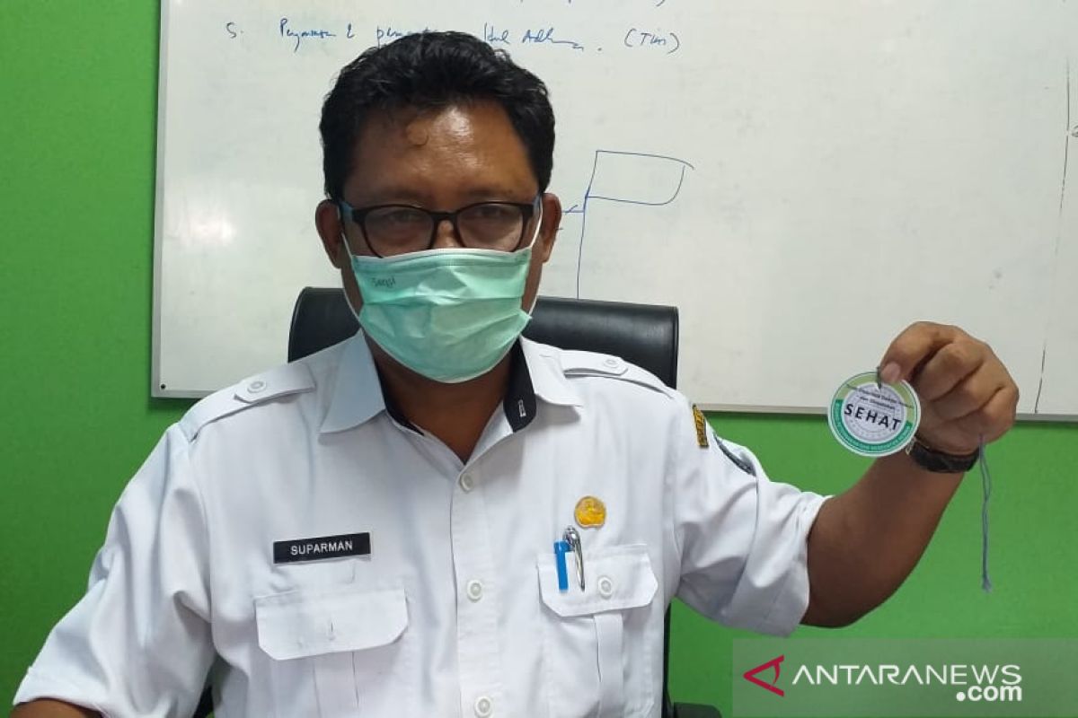 DKPP Belitung tandai hewan kurban sehat menggunakan kalung