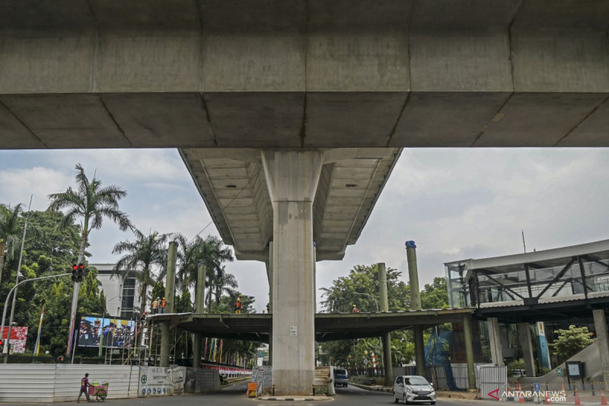 Progres Pembangunan Skybridge Halte CSW-MRT ASEAN - ANTARA News