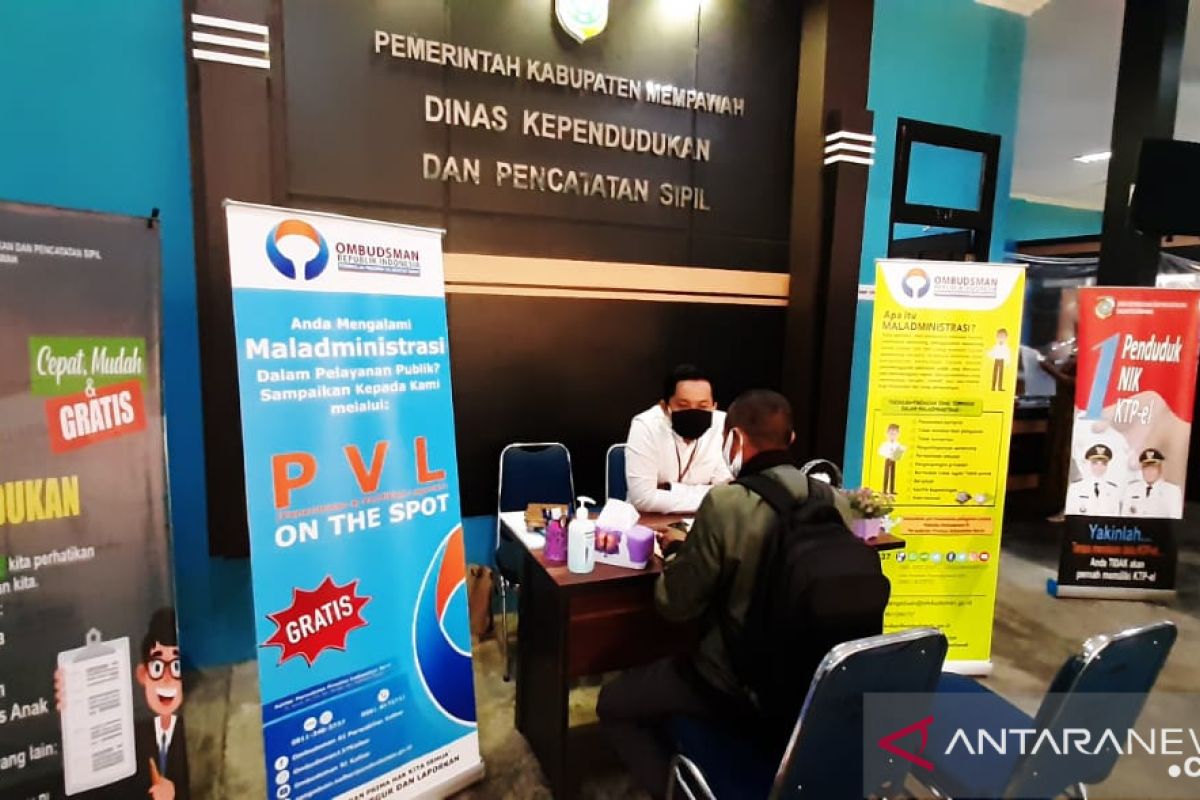 Ombudsman Kalimantan Barat buka gerai pengaduan di Disdukcapil Mempawah