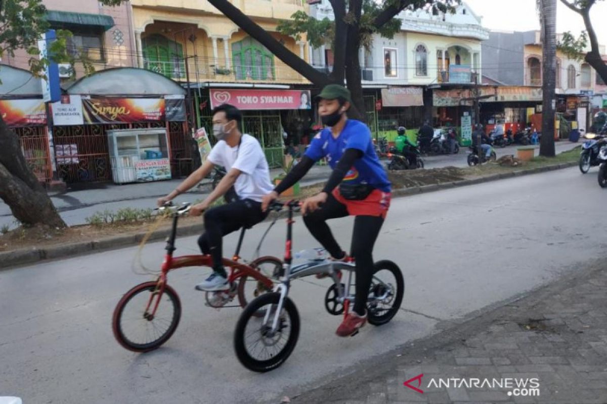 Bersepeda menjadi hobi baru warga Makassar di tengah Pandemi COVID-19