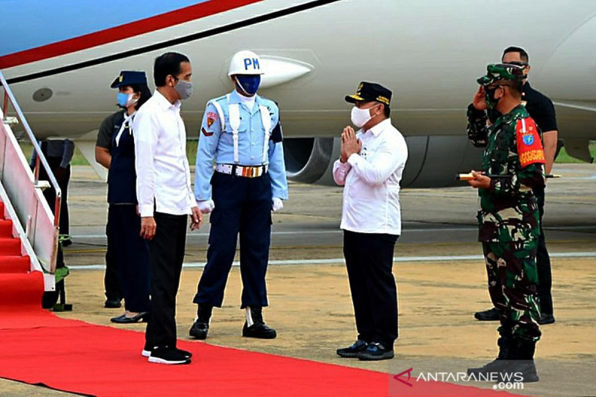 Presiden Jokowi tiba di Kalteng