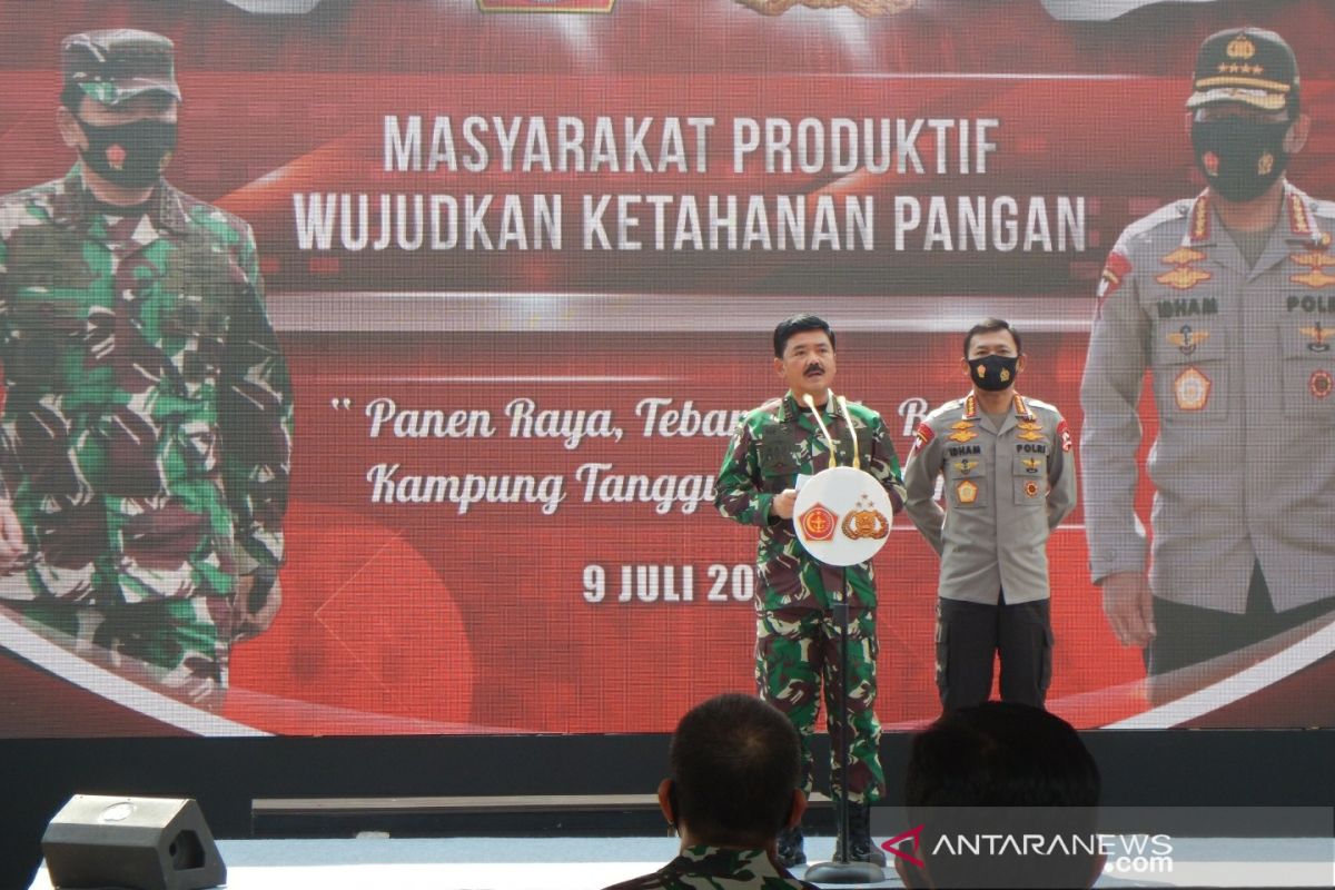 Panglima TNI-Kapolri resmikan 7.024 Kampung Tangguh di seluruh Indonesia