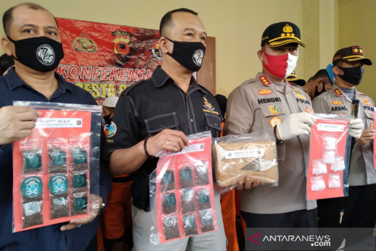 Polresta Bogor Kota berhasil ungkap 19 kasus narkoba dengan 24 tersangka