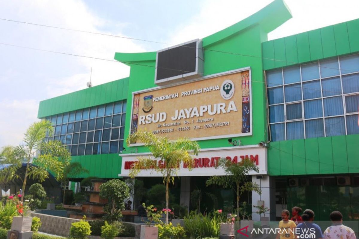 Sudah 84 tenaga kesehatan RSUD Jayapura terpapar COVID-19, sebut Dirut