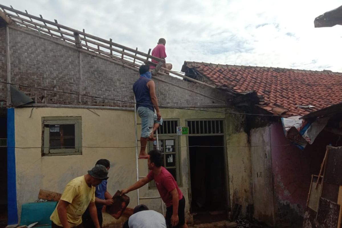 Pemkot Pontianak akan bedah seribuan rumah