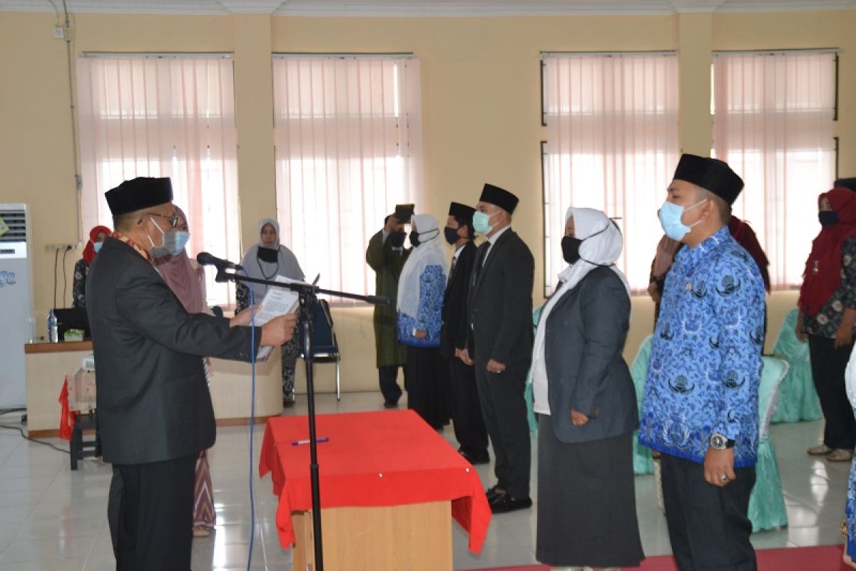 Sembilan pejabat RSUD Aceh Timur dilantik ditengah COVID-19