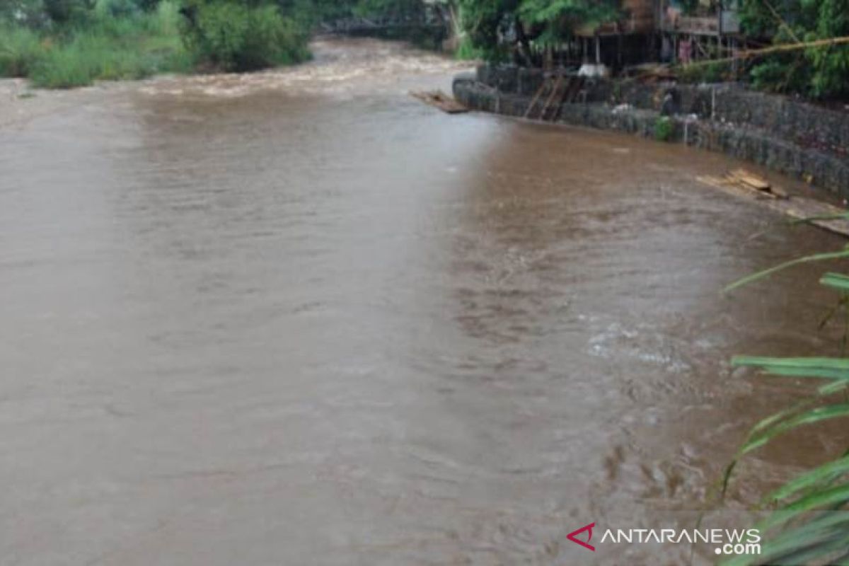 Pencemaran sungai Amandit, Dispera KPLH HSS temukan 20 mesin sedot pasir