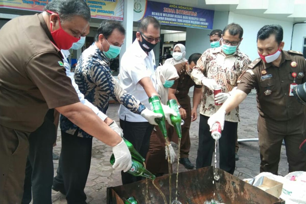 Kejari Lhokseumawe musnahkan barang bukti narkotika