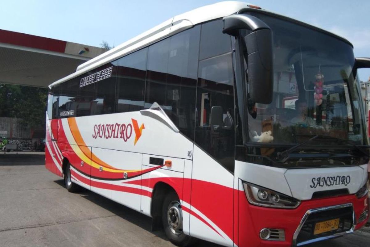 Sopir bus persoalkan surat keterangan sehat lintas wilayah terkait COVID-19