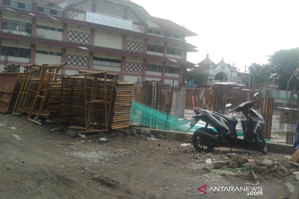 Pembangunan Pasar Klewer Timur capai sekitar 60 persen