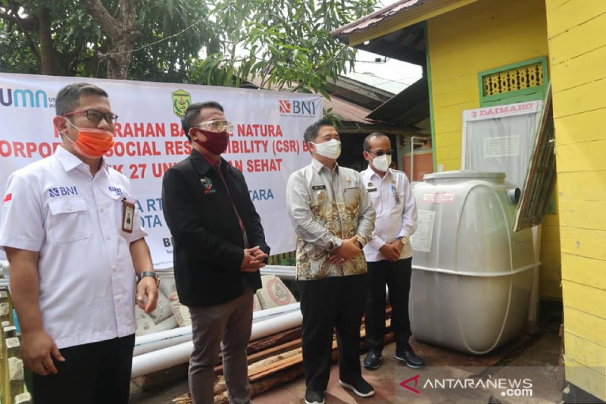 Jamban sehat dari CSR BNI bagus untuk perairan di Banjarmasin