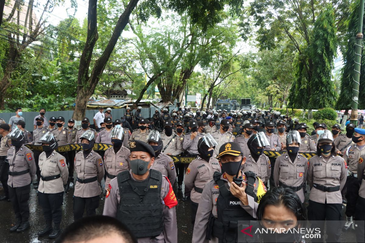 Polresta Banjarmasin kawal aksi damai menolak RUU HIP