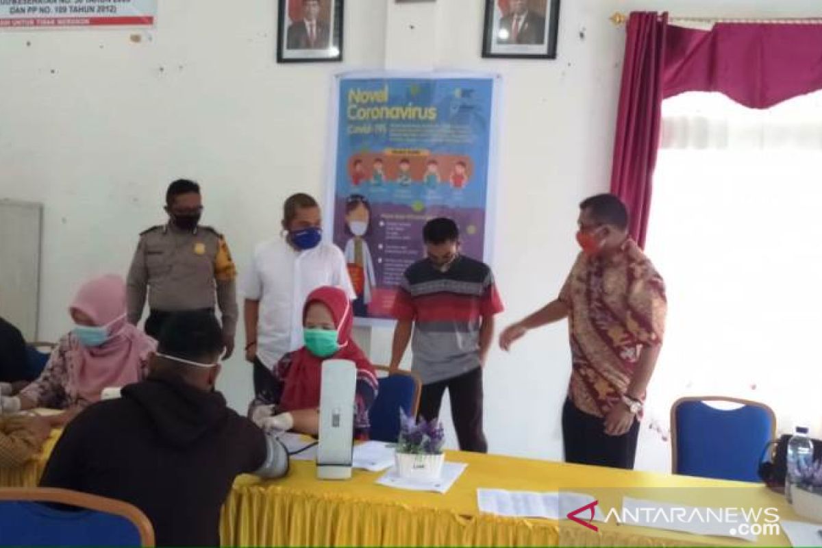 Kesehatan petugas Coklit Pilkada Tapsel 2020 diperiksa serempak di 15 kecamatan