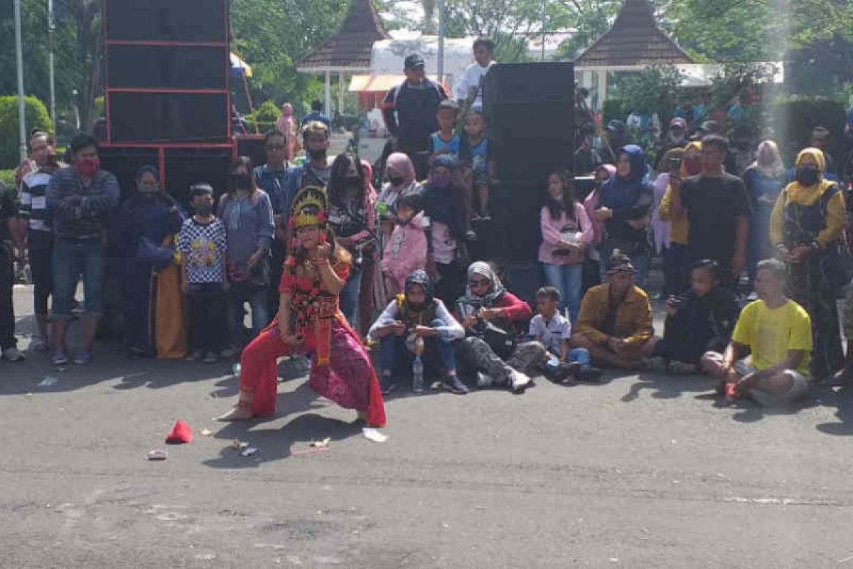 Pemkab Cirebon izinkan seniman gelar kegiatan dengan syarat