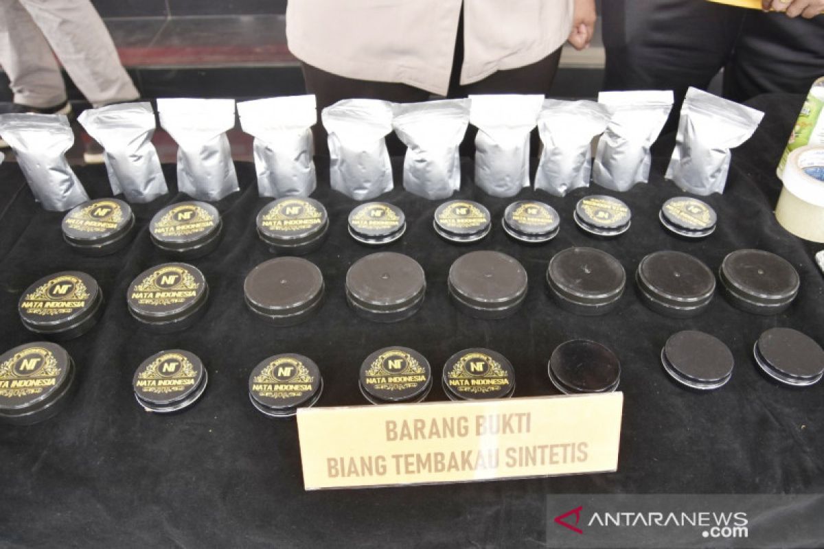 Polisi bongkar produksi tembakau sintetis di Tajurhalang Bogor